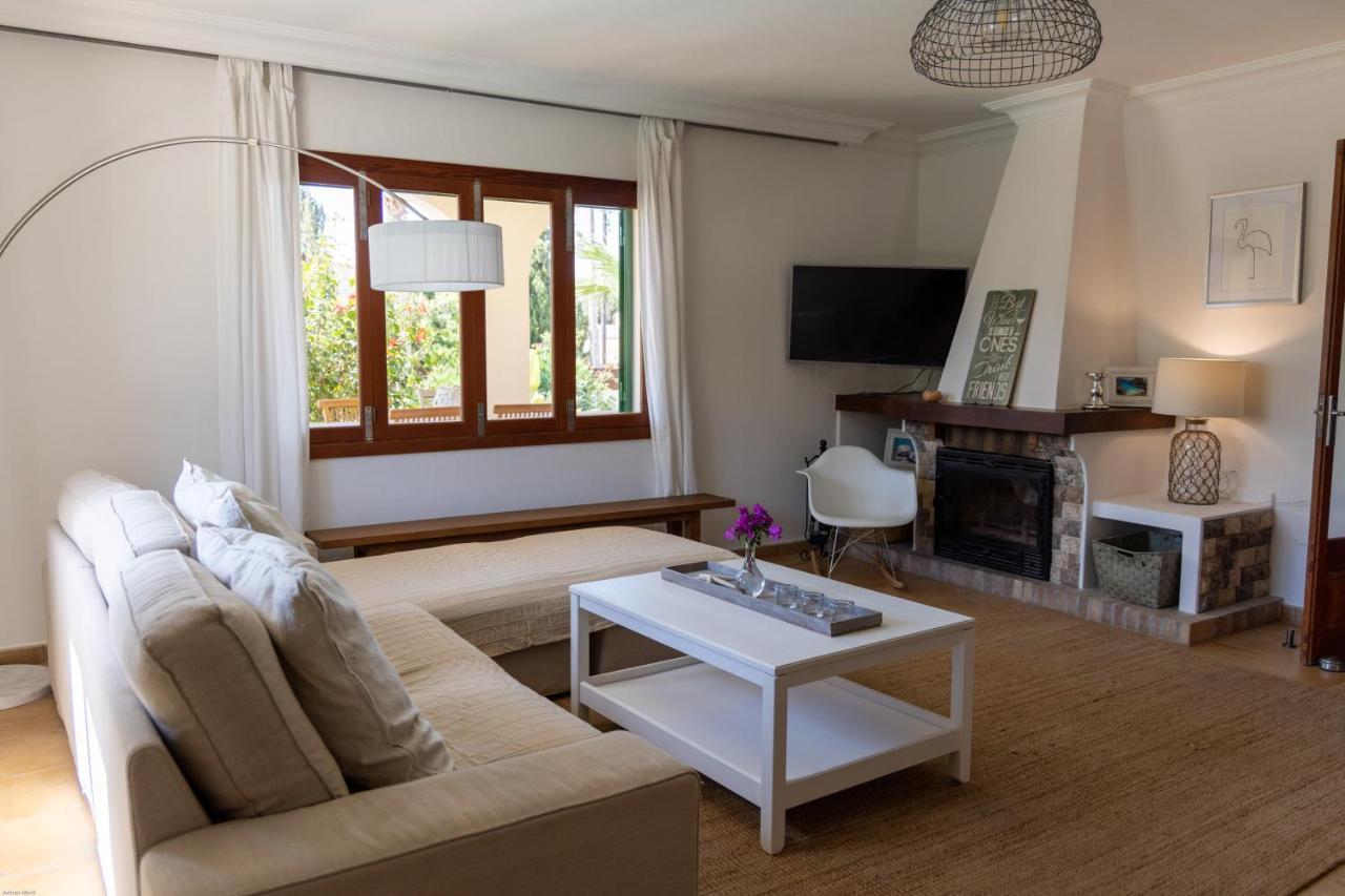 Casa Amigos Mallorca Cala Llombards ภายนอก รูปภาพ